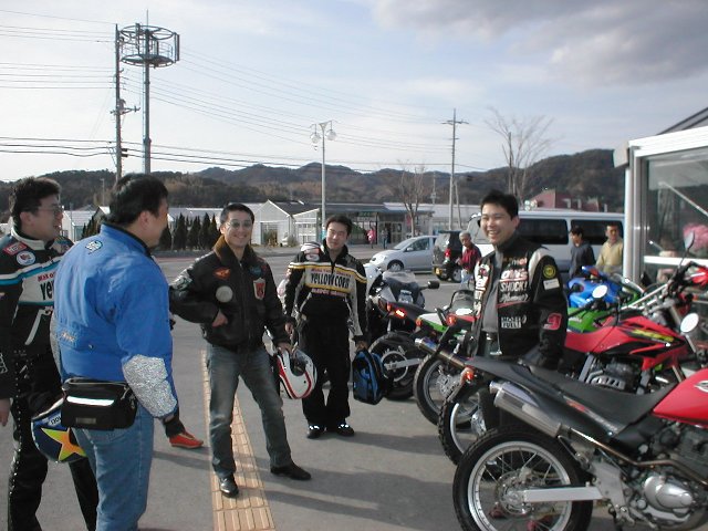 �t�̓�[���c�[�����O